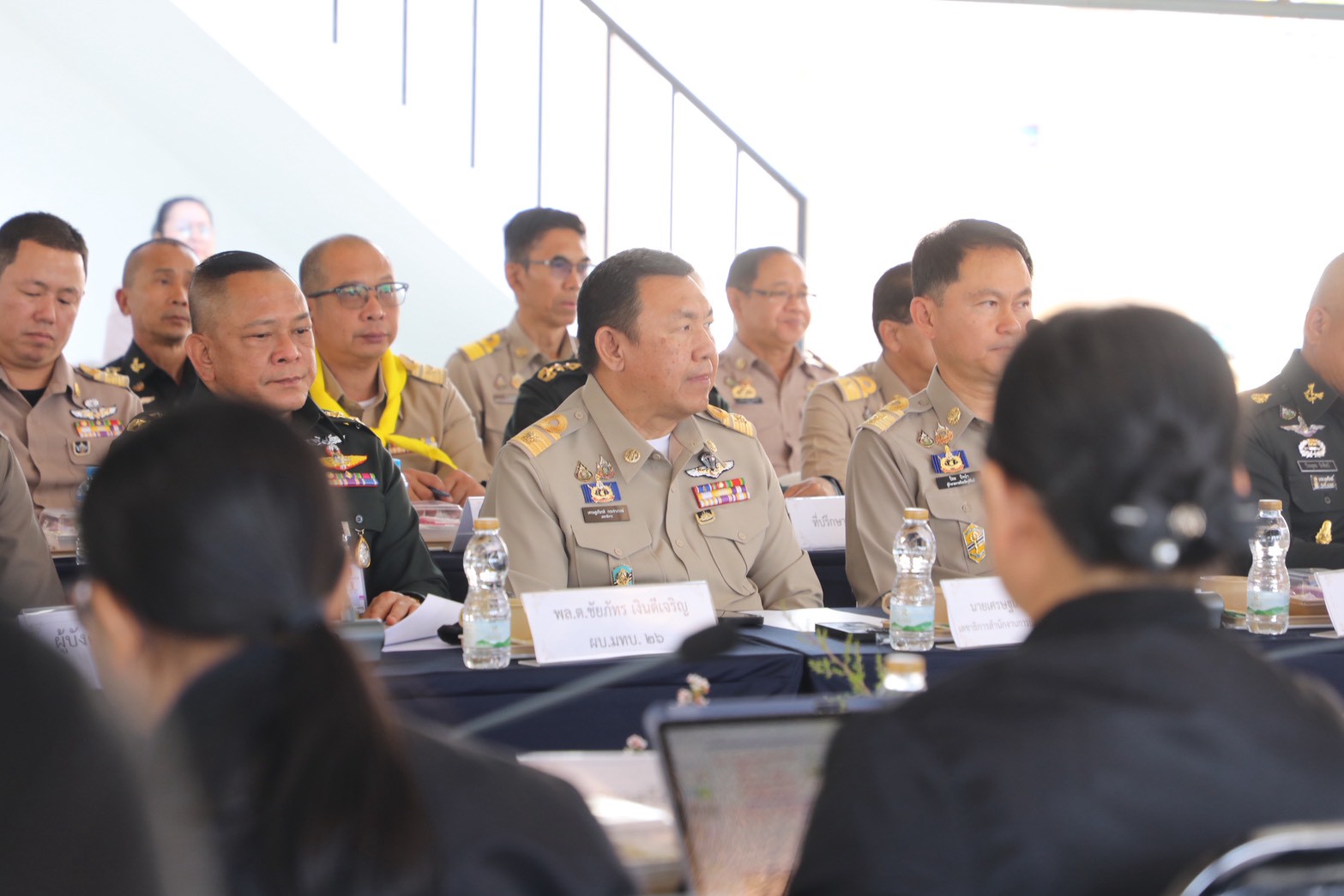 title - ส.ป.ก. เข้าร่วมพิธีเปิดสำนักงานฯ พร้อมมอบเอกสารสิทธิ์ การใช้ประโยชน์ที่ดิน (ส.ป.ก.) และประชุมการติดตามการดำเนินงานตามแผนปฏิบัติการพัฒนาพื้นที่สถานีวิจัยการเกษตรและพัฒนาโครงการหลวงโนนดินแดง ณ จังหวัดบุรีรัมย์